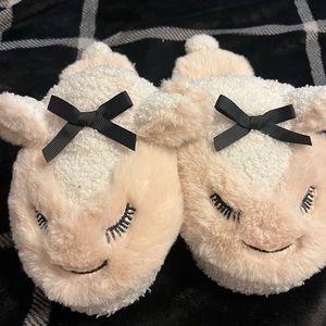 Little girls Jessica Simpson slippers